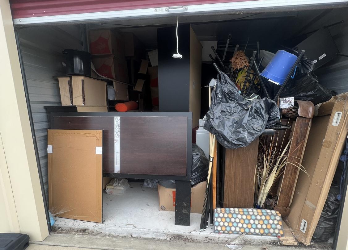 Storage Unit Auction in Belleville, IL at Gateway Storage Mall